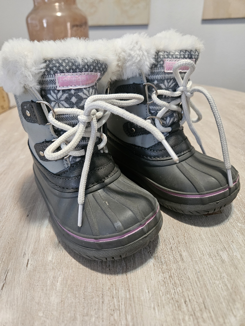 Toddler Girls' London Fog Snow Boots with Faux Fur Trim - Gray & Pink 7